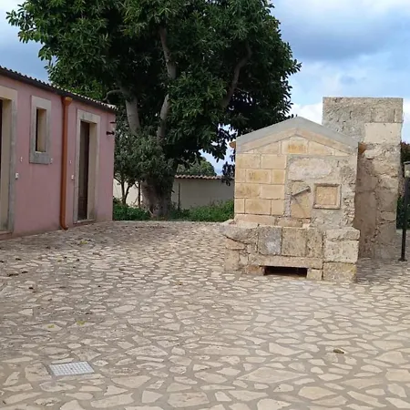 Casa rural Antica Gebbia *